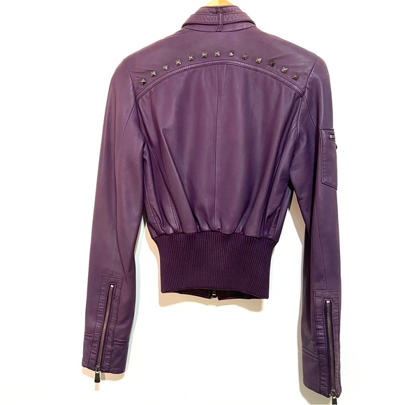 ❌❌SOLD❌❌Rock & Republic Cropped Purple Leather Studded Bomber Jacket, Size small - Picture 7 of 16